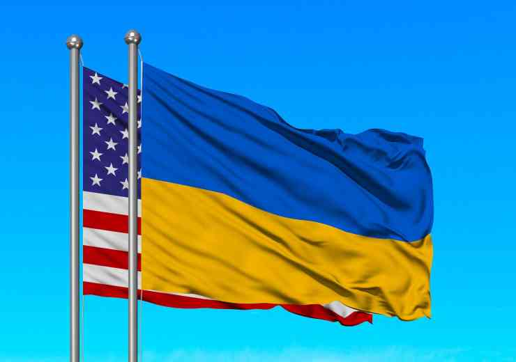 US and Ukrainian flag
